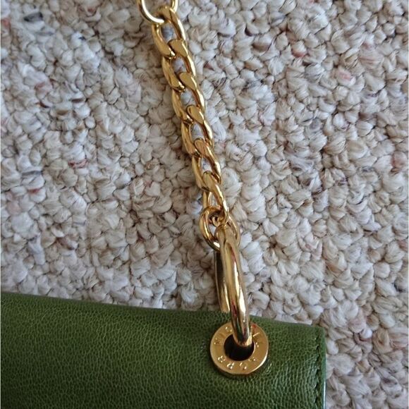 Pretty in green Michael Kors shoulder bag - Picture 8 of 13